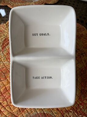 RAE DUNN Set Goals Take Actions Dual Dish
